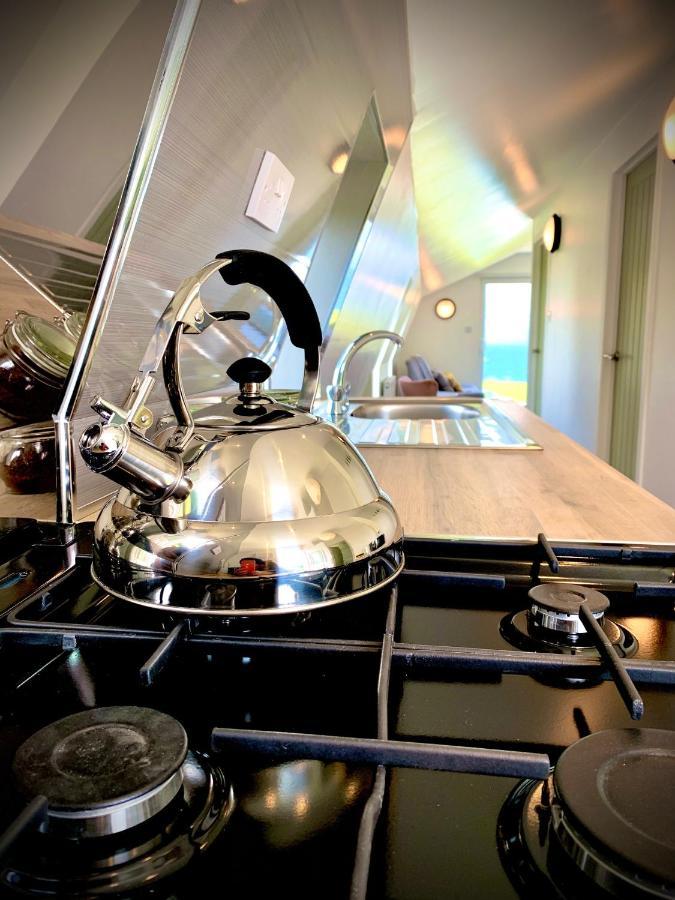 Glamping At Shieling Holidays Mull Крейгнюър Екстериор снимка